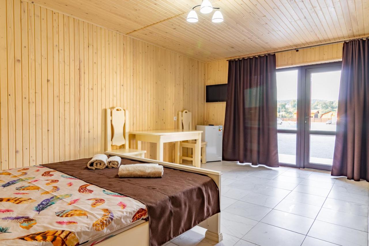 Hotel Nikoletta Sołotwyno Zewnętrze zdjęcie