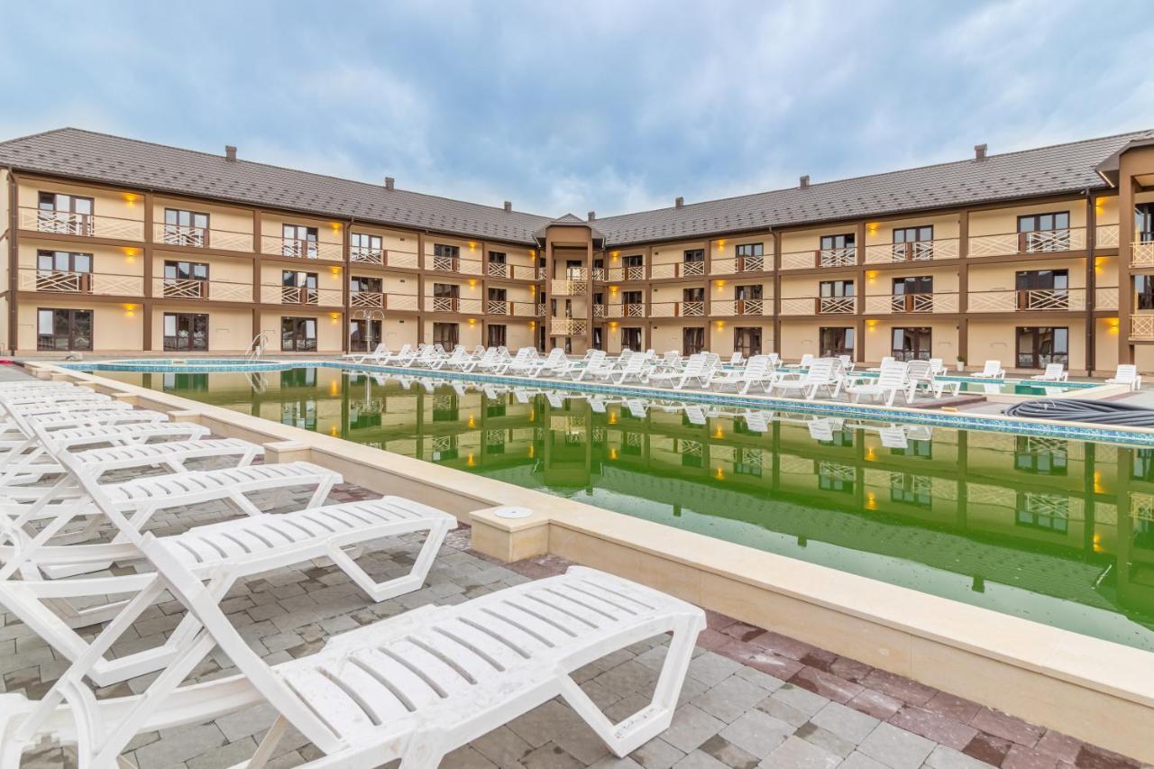 Hotel Nikoletta Sołotwyno Zewnętrze zdjęcie