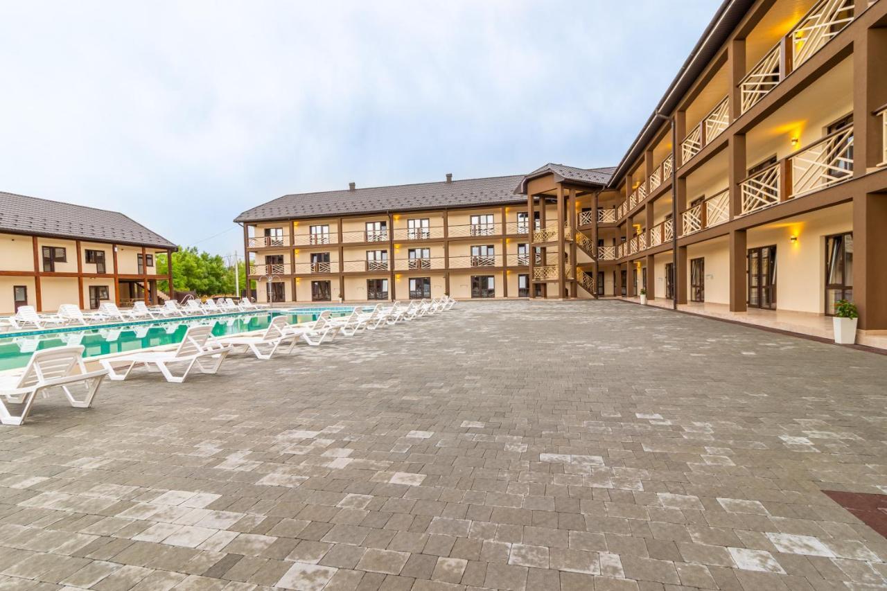 Hotel Nikoletta Sołotwyno Zewnętrze zdjęcie