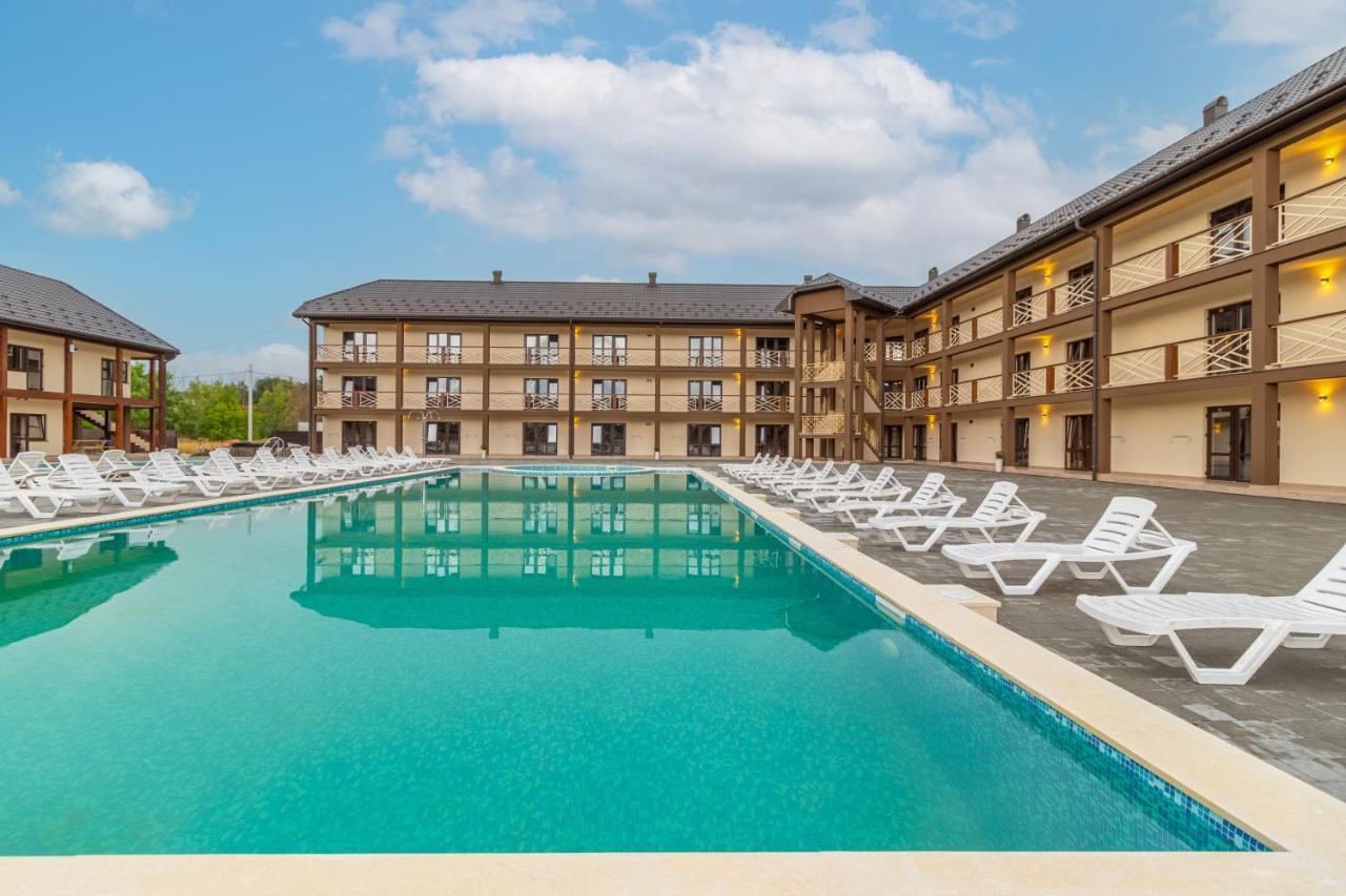 Hotel Nikoletta Sołotwyno Zewnętrze zdjęcie