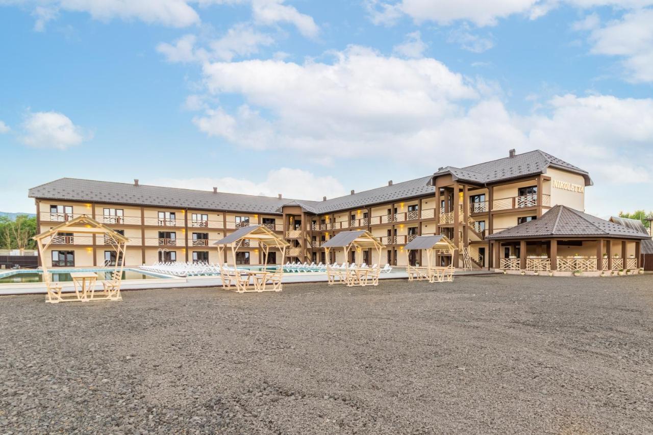 Hotel Nikoletta Sołotwyno Zewnętrze zdjęcie