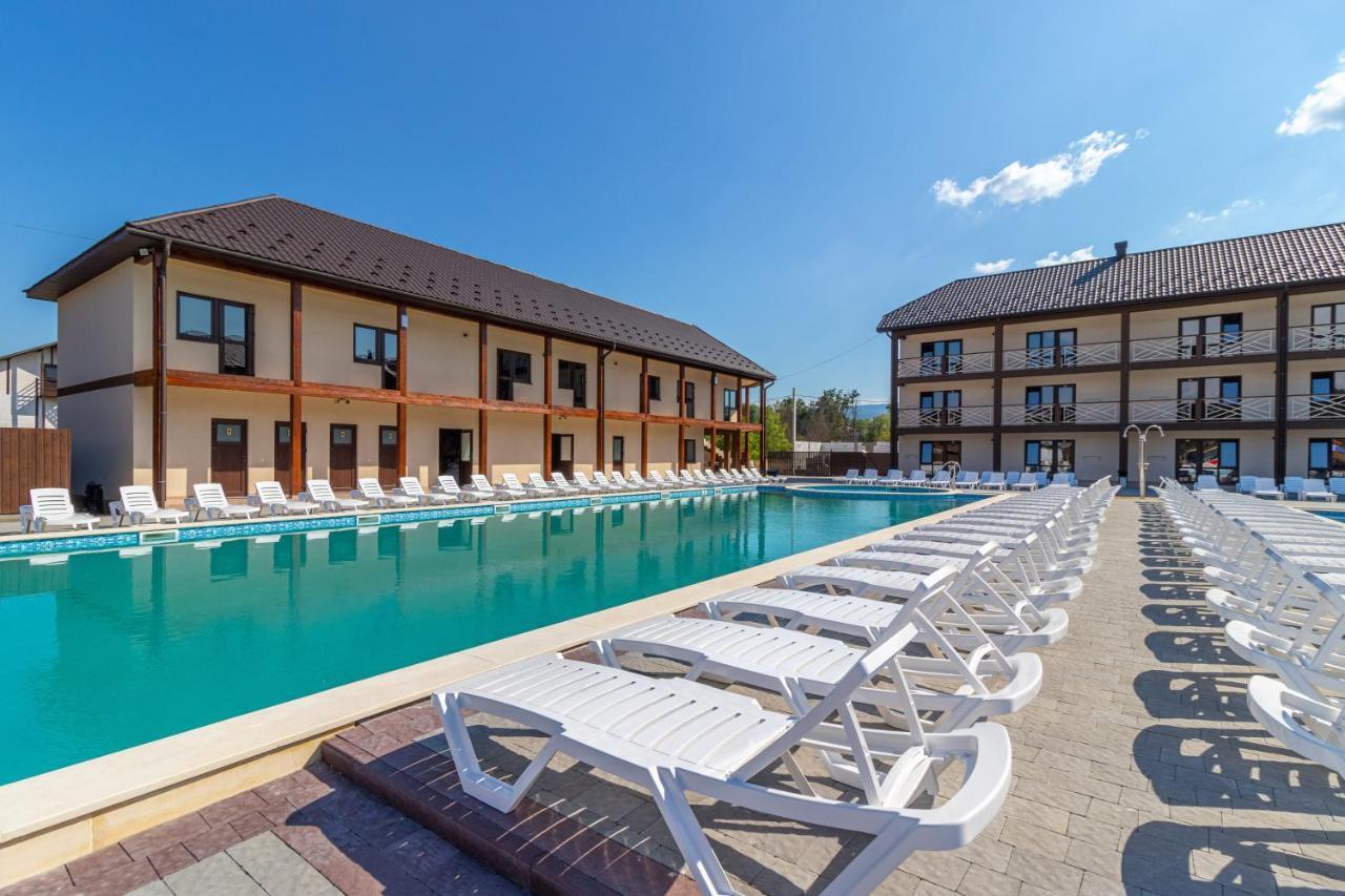 Hotel Nikoletta Sołotwyno Zewnętrze zdjęcie