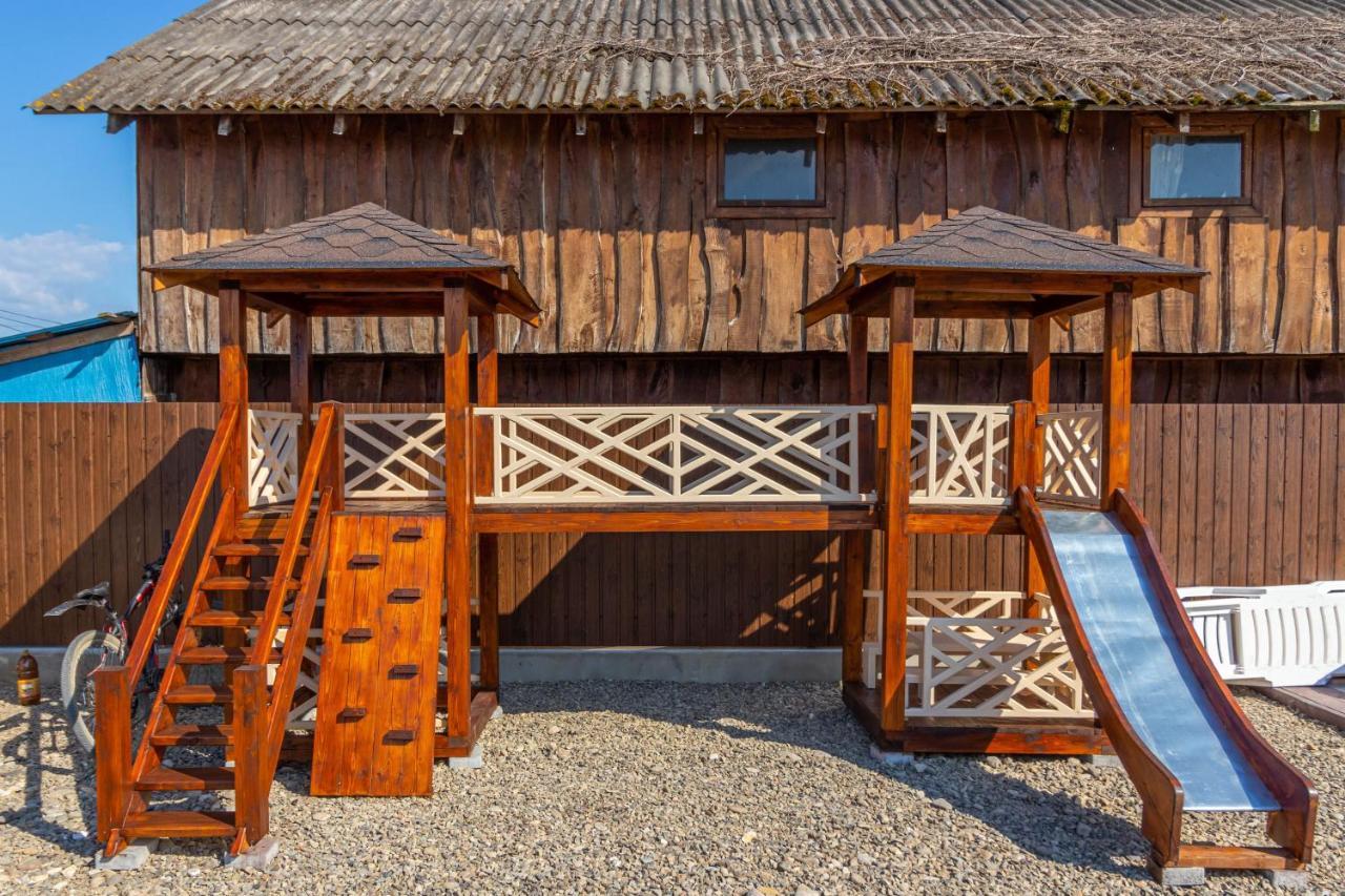 Hotel Nikoletta Sołotwyno Zewnętrze zdjęcie