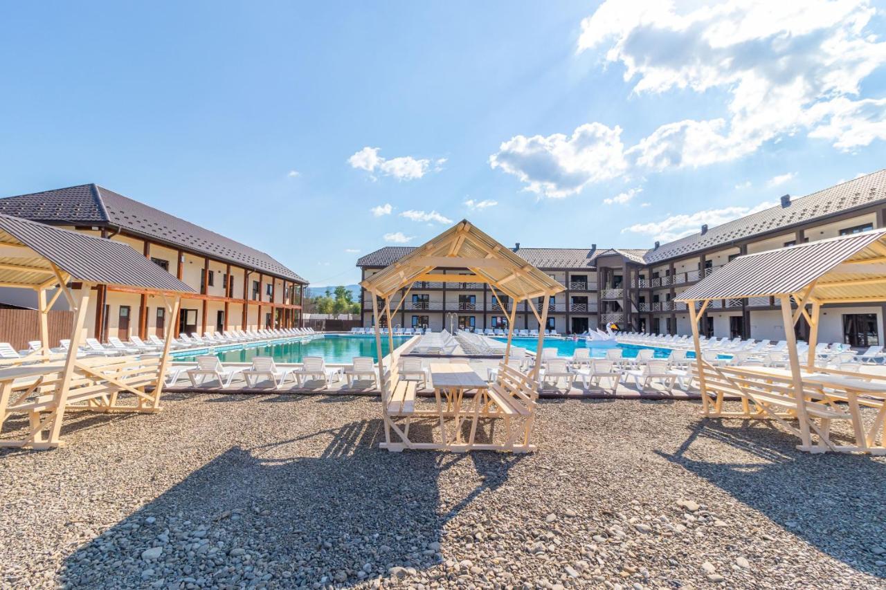 Hotel Nikoletta Sołotwyno Zewnętrze zdjęcie