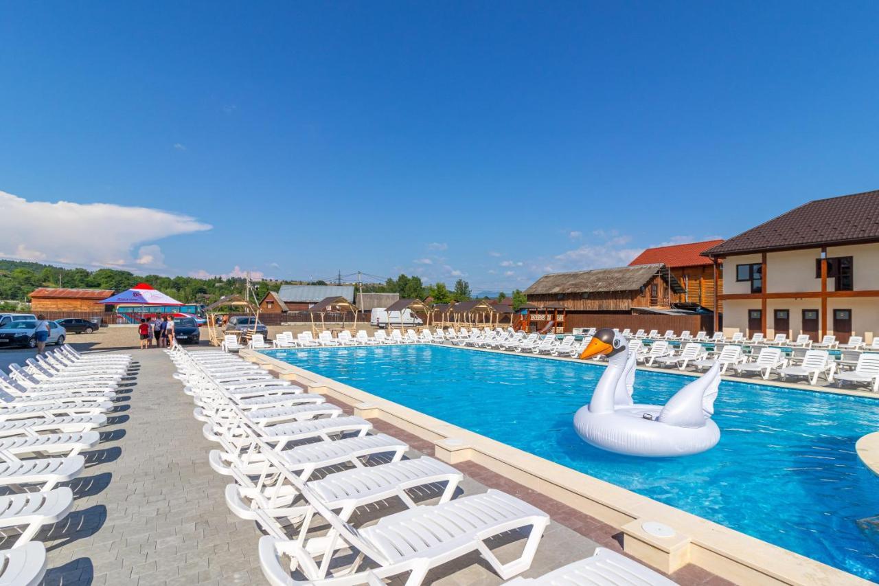 Hotel Nikoletta Sołotwyno Zewnętrze zdjęcie