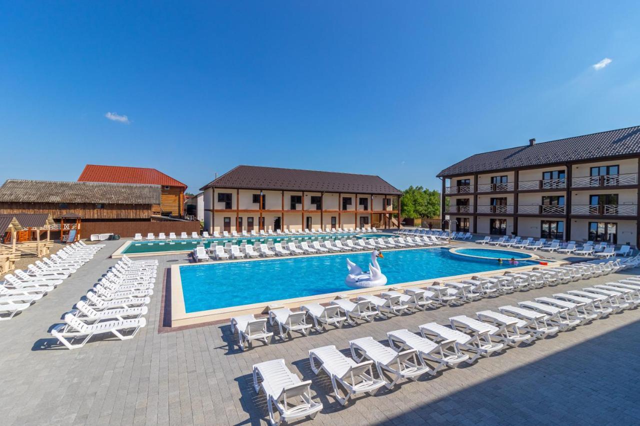 Hotel Nikoletta Sołotwyno Zewnętrze zdjęcie