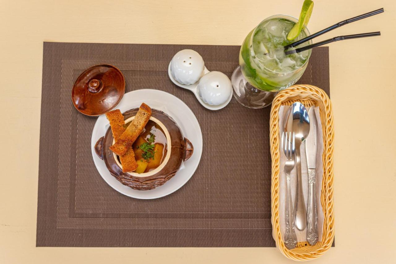 Hotel Nikoletta Sołotwyno Zewnętrze zdjęcie